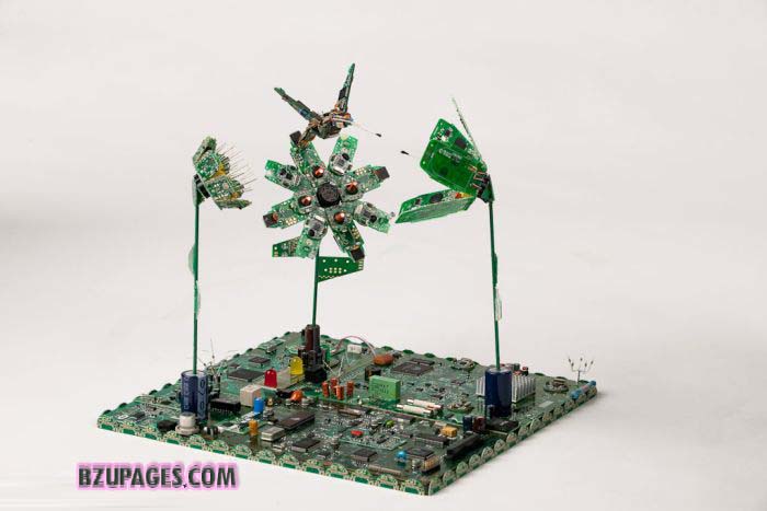 stunning creations with pc chips (8)