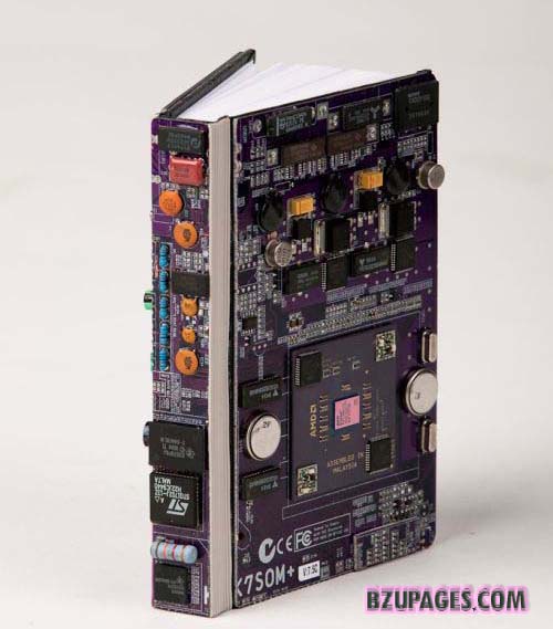 stunning creations with pc chips (9)