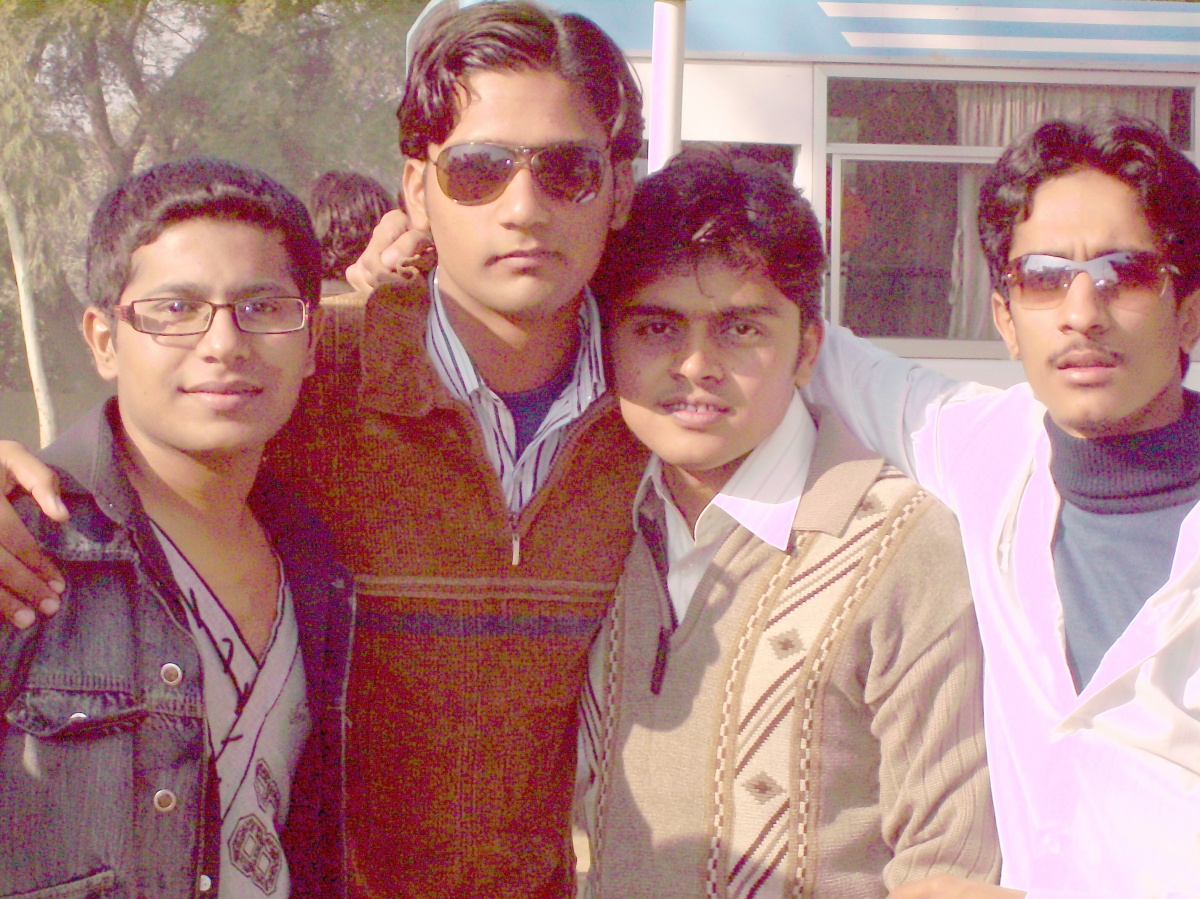 Fantastic 4
azeem
gohar
irtaza
saad