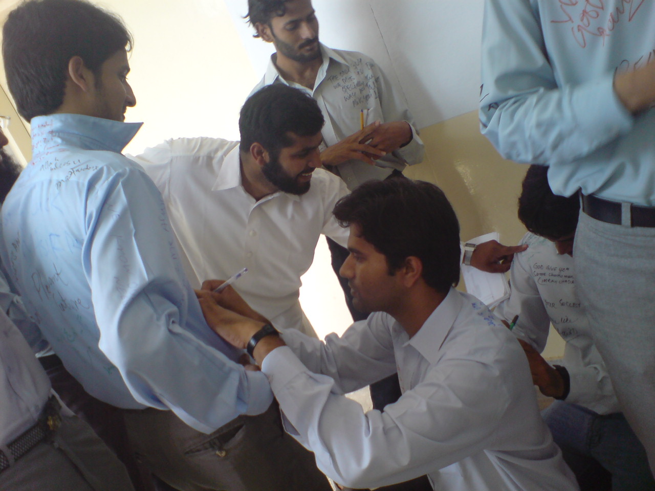 UzAiR Ritin smThing.......