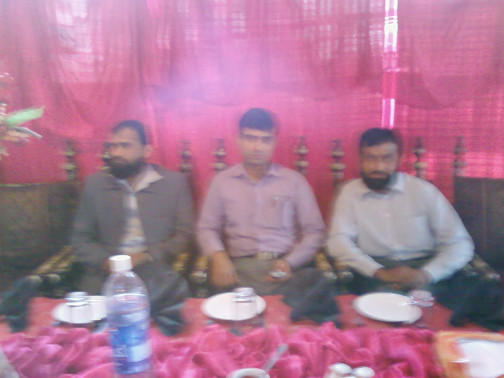Sir, Gulam Abbas, Sir Ahsan, Sir Mushtaq;
Dera inn Get together party BSIT07 11    November 23, 2009
