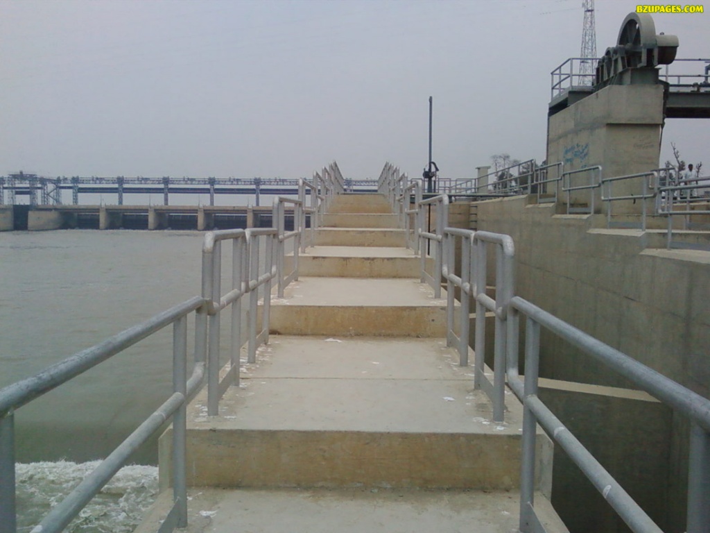 Nice view of Taunsa barrage