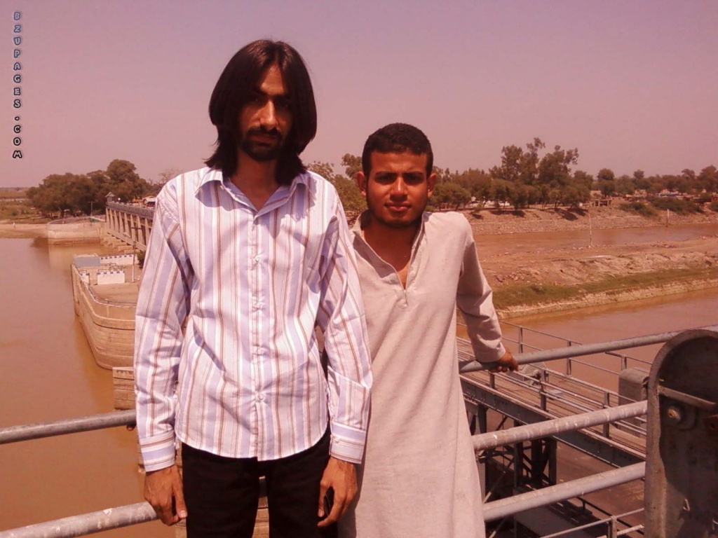 Me and Shah Rukh at the head