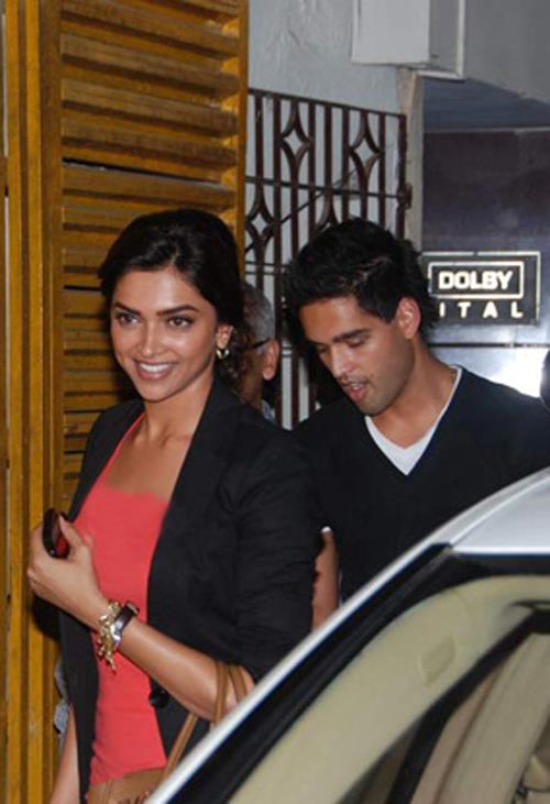 deepik sid