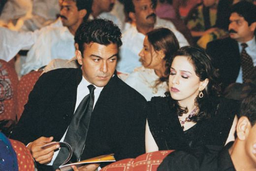 shan with his wife ,,