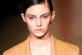 isay khetay hain piyar main rona