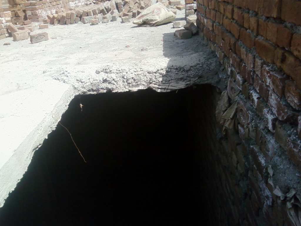 26 March 2010, before purchasing of  Building