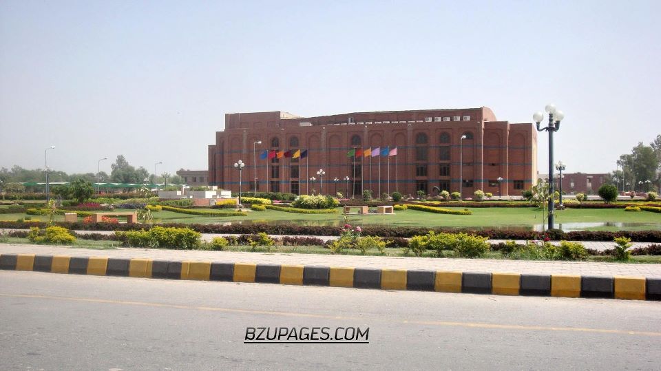 Jinnah Auditorium from right side in Spring