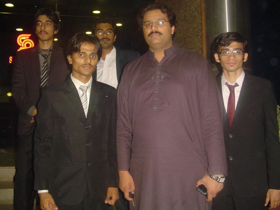 Hasan Saleem, Sulman Qureshi, Bilal Bila, Zeeshan with Sir Ahmad Tisman  at Shangrila Cuisine