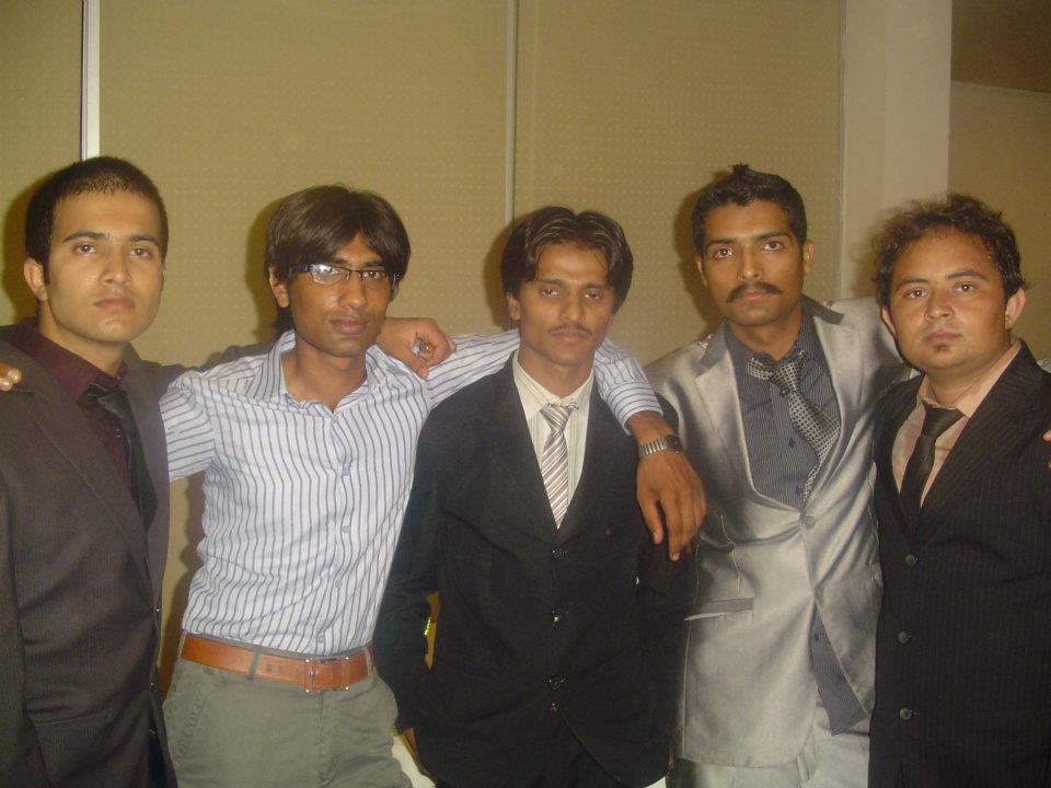 Honny muzamil Sulman King khan Noman AKRAM at Shangrila Cuisine.