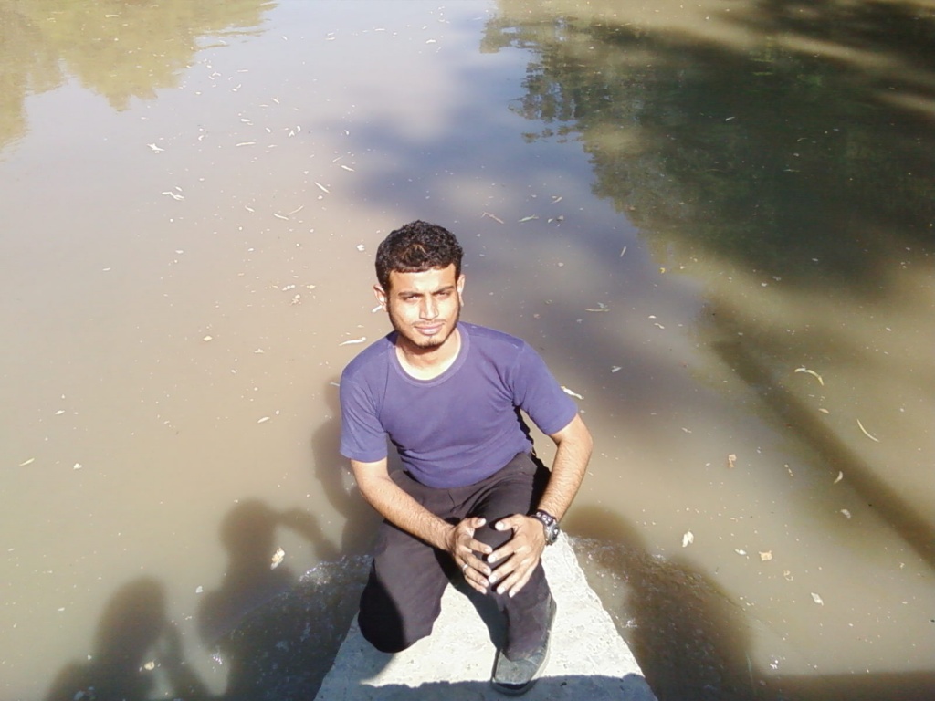 Mere Ghuthnay ko Kuch nahi huya.. samjhay!