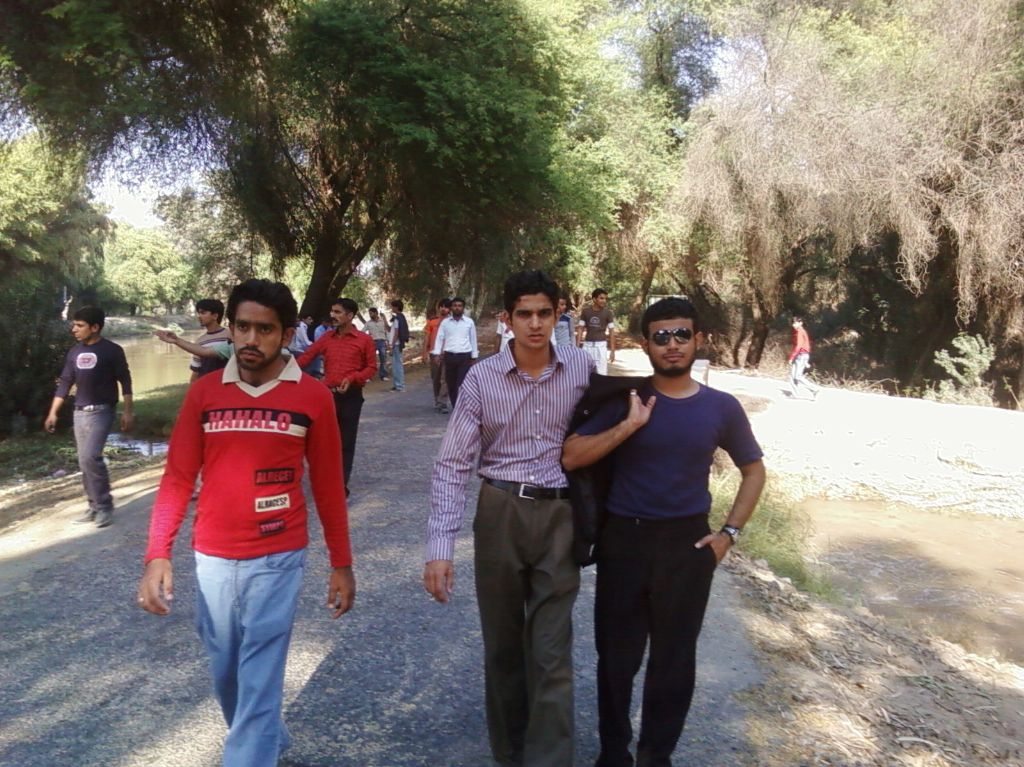 Sultan, Usman and Shmsa Coming toward the cam...